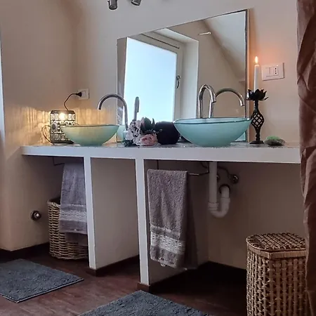 Appartement Il Bibiribi Al Castello à Pieve di Teco Extérieur photo